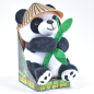 Preview: Laber-Panda, "Bao Bao", mit Hut und Bambus