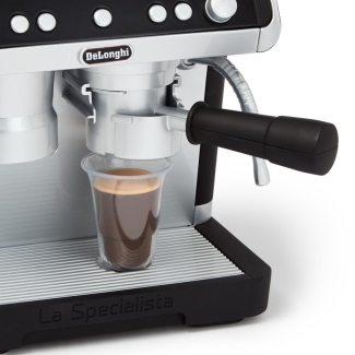 DeLonghi Barista Kaffeemaschine inkl. Zubehör