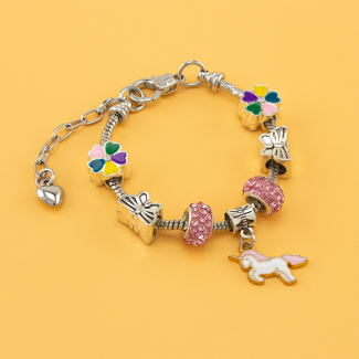 Sehr schönes Armband mit Einhorn Motiv