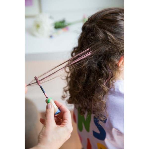 Vegane Haar Mascara in violett